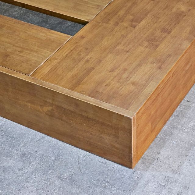 Giường ngủ 180x203x60cm gỗ cao su GN68055