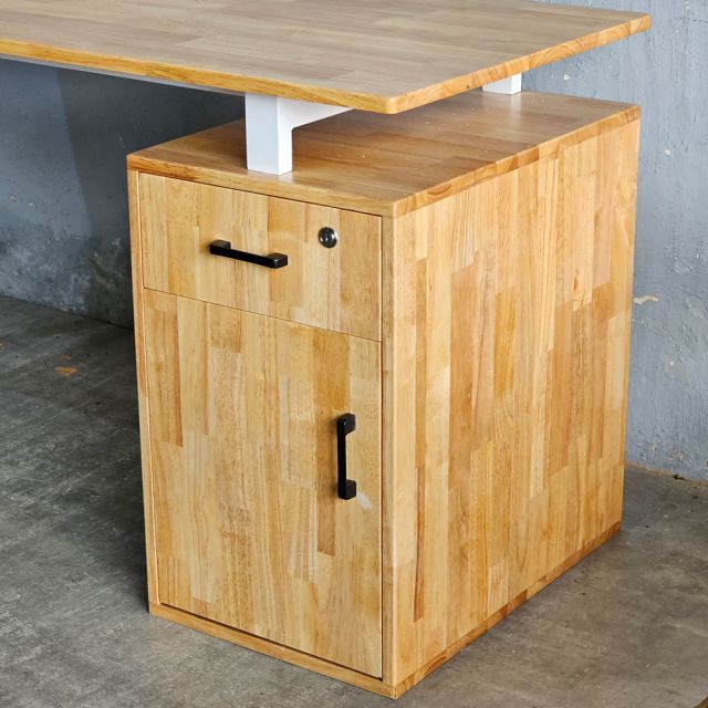 Bàn làm việc gác tủ 140x60cm gỗ cao su hệ CONE HBCO066