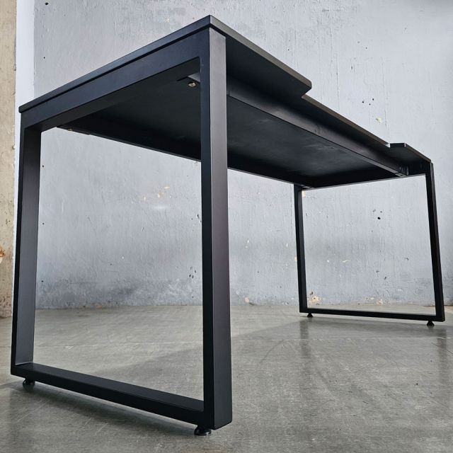 Bàn Gaming 160x70cm gỗ cao su GD68114