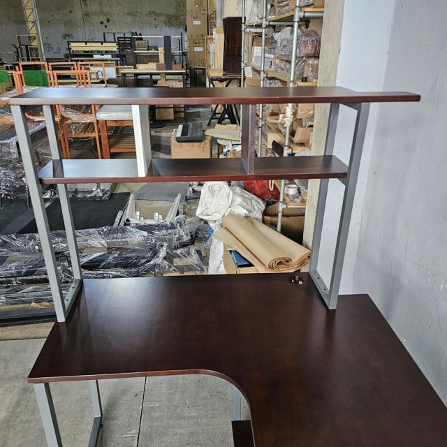 Bàn làm việc góc L 140x50x75cm gỗ cao su khung sắt CD68043