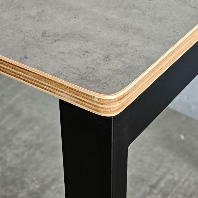 Bàn làm việc 140x70cm gỗ Plywood melamin màu bê tông hệ Rectang HBRT046