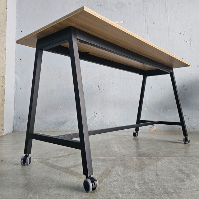 Bàn làm việc di động 140x60cm gỗ plywood chân sắt hệ bàn FOS FOS002