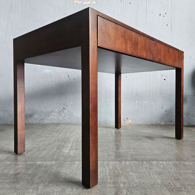 Bàn làm việc 120x70cm gỗ cao su BD68170