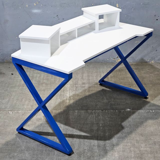 Bàn Studio 130x60cm gỗ cao su SD68035