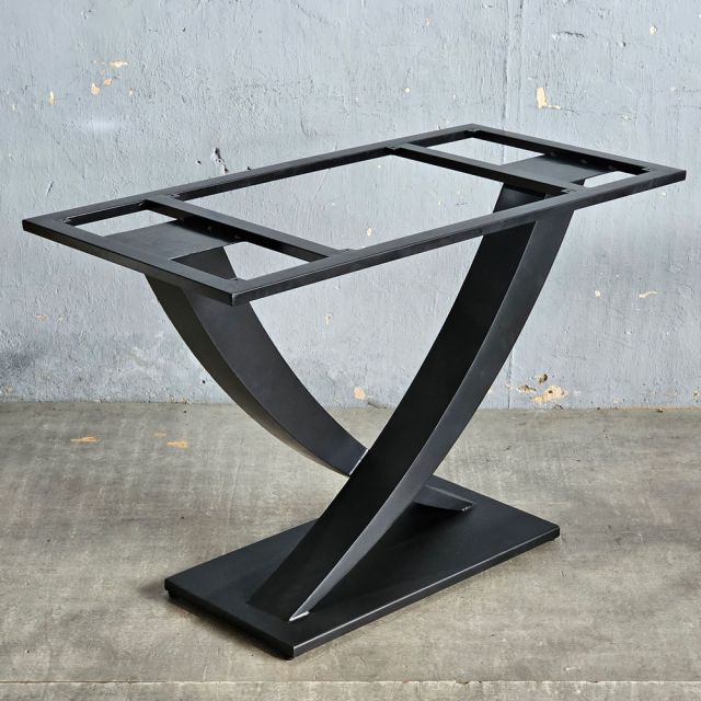 Chân sắt chữ V cho bàn ăn 120x60cm sơn tĩnh điện CHB68092