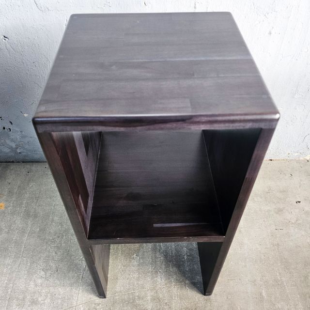 Đôn để loa TV 35x35x72cm gỗ tràm DLTV001