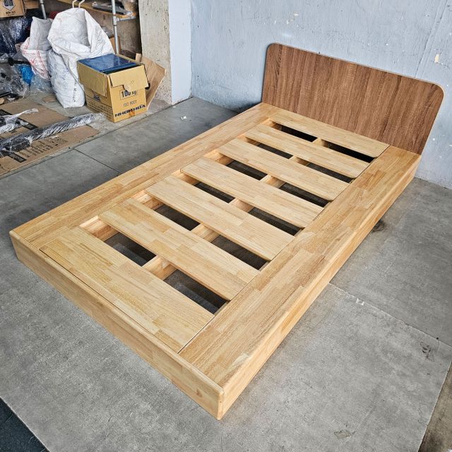 Giường ngủ 120x200cm gỗ cao su đầu giường gỗ plywood GN68059