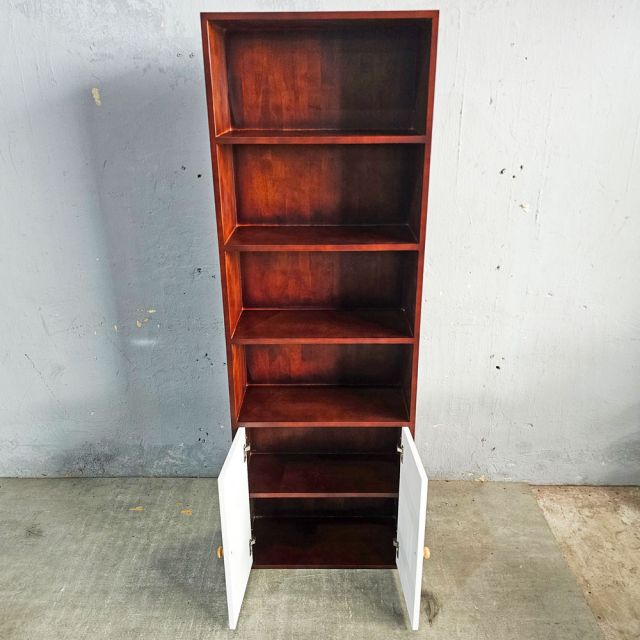 Kệ sách có ngăn tủ 60x26x180cm gỗ cao su KS68290