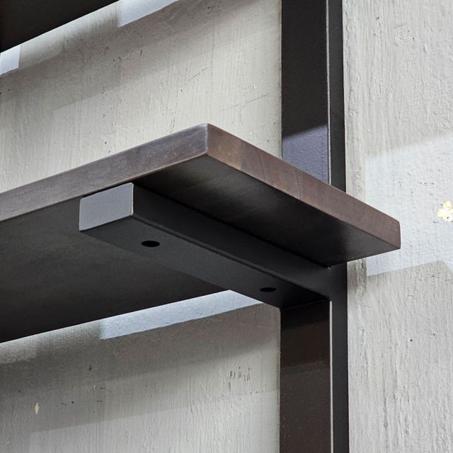 Kệ trang trí treo tường 80x20x120cm gỗ cao su KTT68053