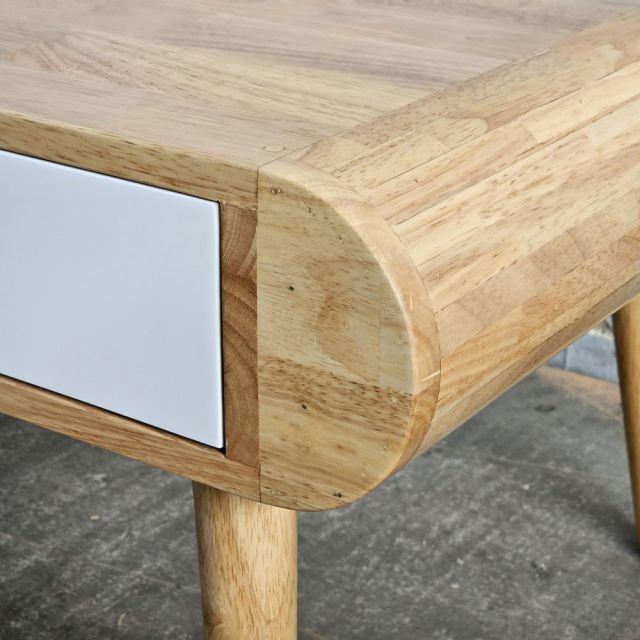 Bàn sofa bo cong 120x60x45cm gỗ cao su TT68336