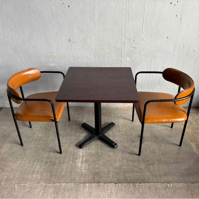 Combo bộ bàn 70x70cm gỗ tràm và 2 ghế Simon khung sắt BBA228