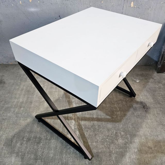 Bàn mini có ngăn kéo 80x60cm gỗ cao su BD68172