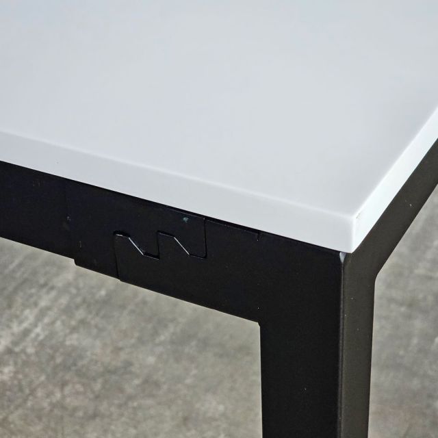 Bàn góc L 140x100cm gỗ cao su hệ UConcept HBUC069