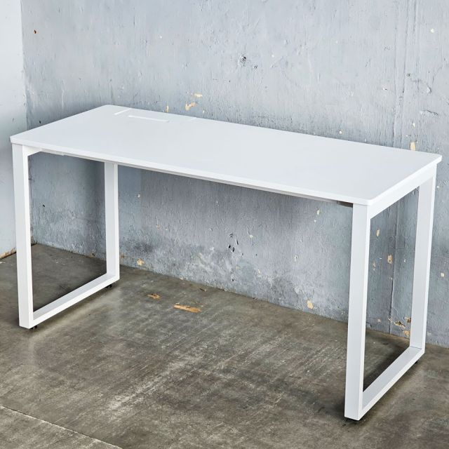 Bàn làm việc có hộp điện 140x60cm gỗ cao su ZD035