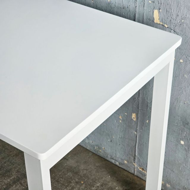 Bàn làm việc có hộp điện 140x60cm gỗ cao su ZD035