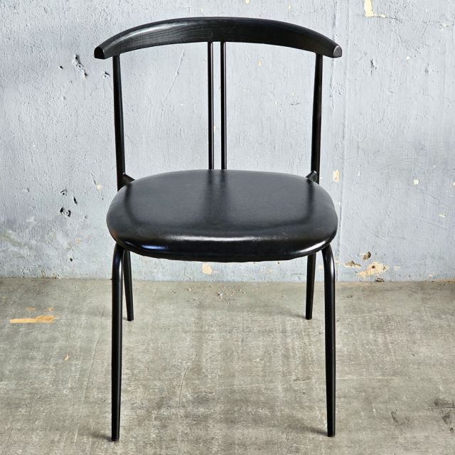 Ghế cafe trăng khuyết khung sắt bọc nệm silimi GCF196