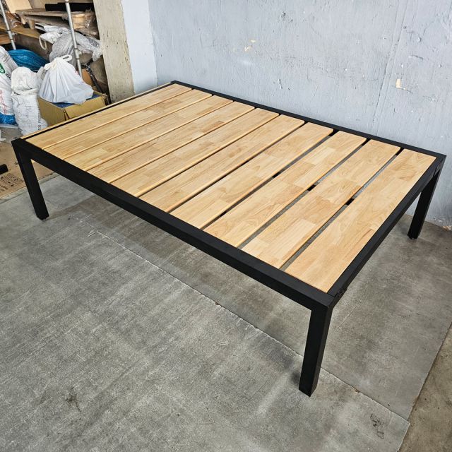 Giường ngủ lắp ráp 120x180cm gỗ cao su GN68061