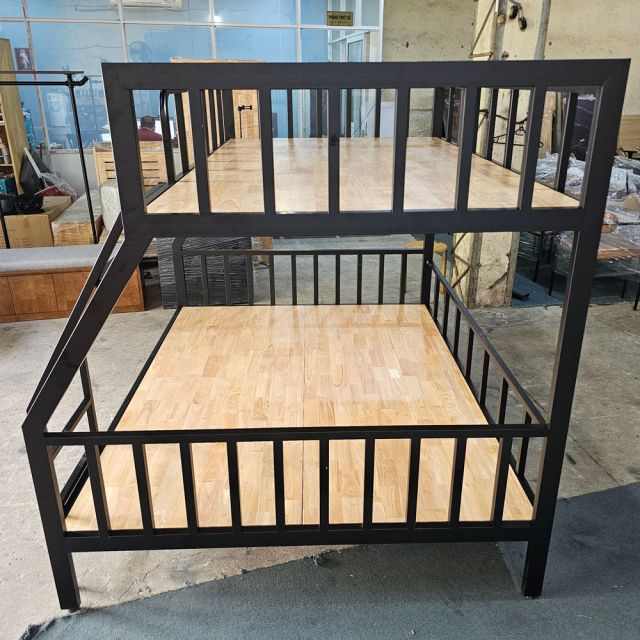 Giường tầng BAYA 160x200x160cm gỗ cao su khung sắt lắp ráp GT003