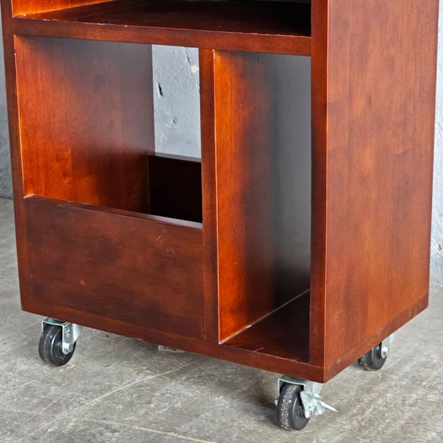 Kệ bên sofa di động TINY 25x40x50cm gỗ cao su SST051