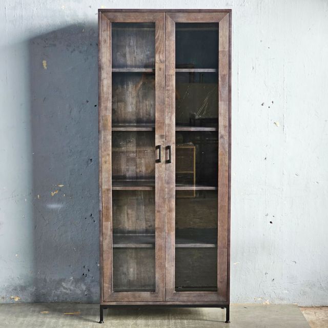 Tủ kính phòng khách 80x35x195cm gỗ cao su KTB68201