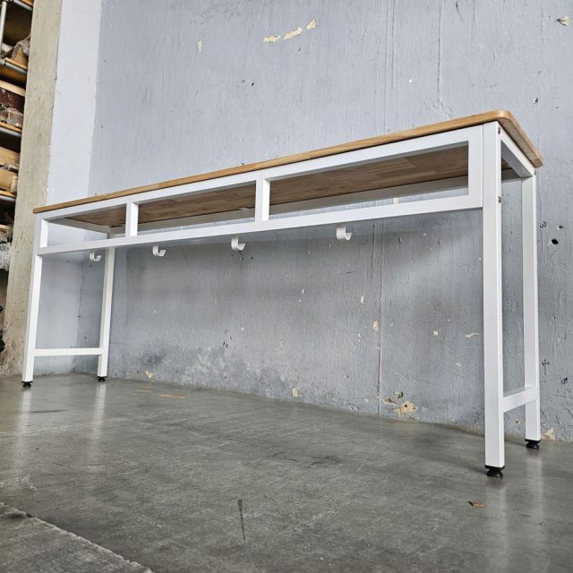 Bàn học lớp học thêm 195x40x75cm gỗ cao su khung chân sắt BGHS011