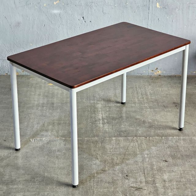 Bàn làm việc 120x70cm gỗ cao su hệ OMA HBOM015