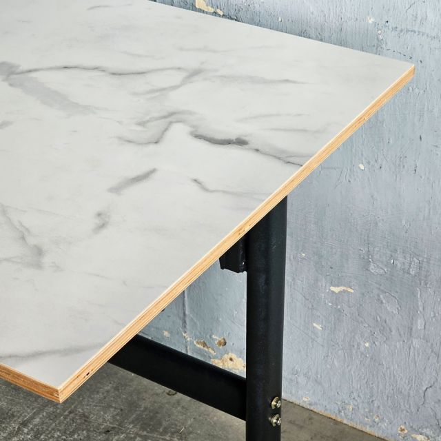 Bàn đào tạo di động gấp gọn 160x70cm gỗ plywood vân đá SPD68257