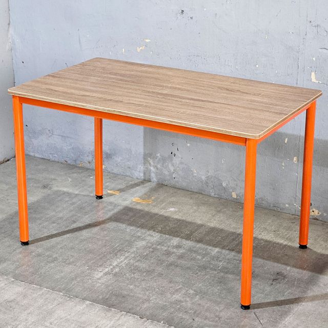 Bàn làm việc 120x70cm gỗ plywood hệ OMA HBOM016