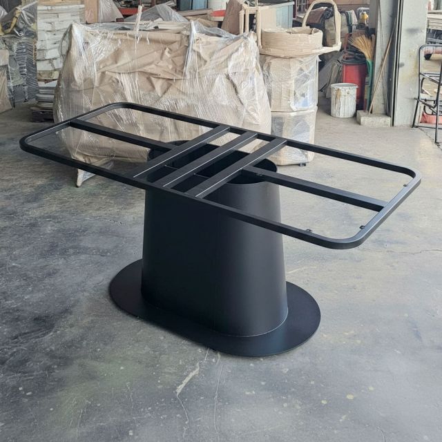 Chân bàn ăn 160x70cm sơn tĩnh điện CHB68103