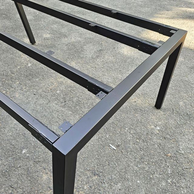 Chân sắt lắp ráp cho bàn 340x120cm hệ Aton HCAT028