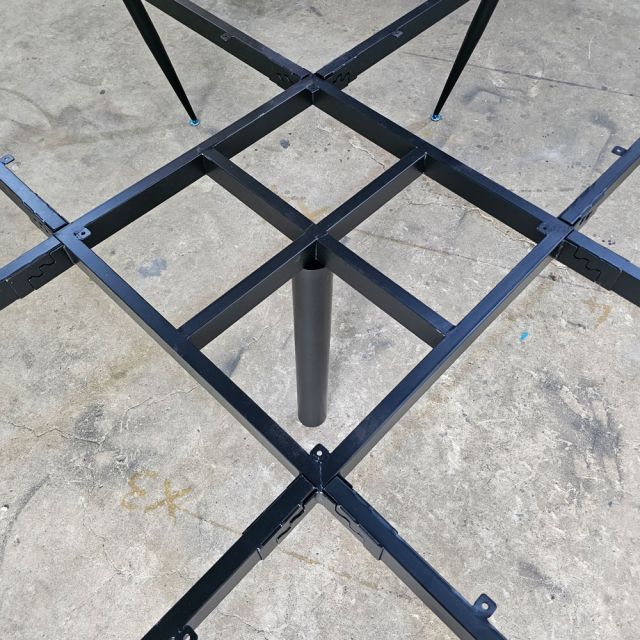 Chân sắt lắp ráp dùng cho bàn cụm 4 chữ thập 240x240cm HCCO024