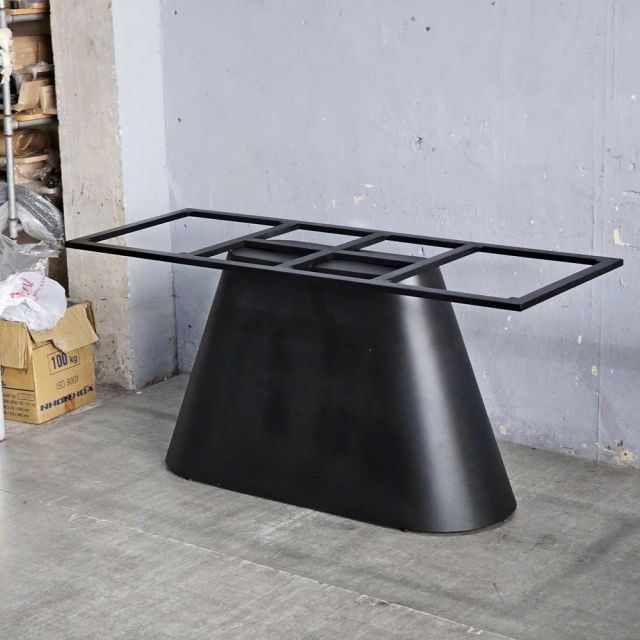 Chân bàn ăn cố định 160x60cm khung sắt CHB68106
