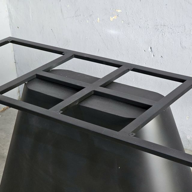 Chân bàn ăn cố định 160x60cm khung sắt CHB68106