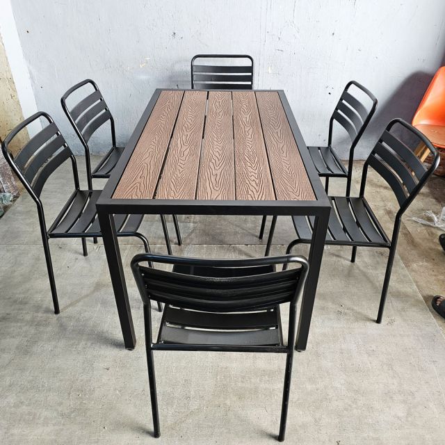 Combo bàn ngoài trời và 6 ghế sắt CBNT023