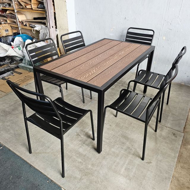 Combo bàn ngoài trời và 6 ghế sắt CBNT023