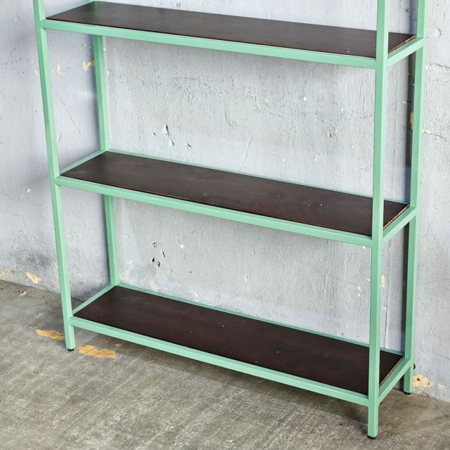 Kệ trang trí 93x25x220cm gỗ cao su KTT68060