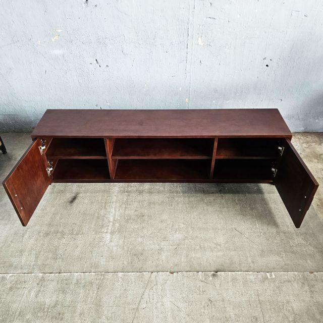 Kệ tủ TV 150x30x40cm gỗ cao su KTV68129