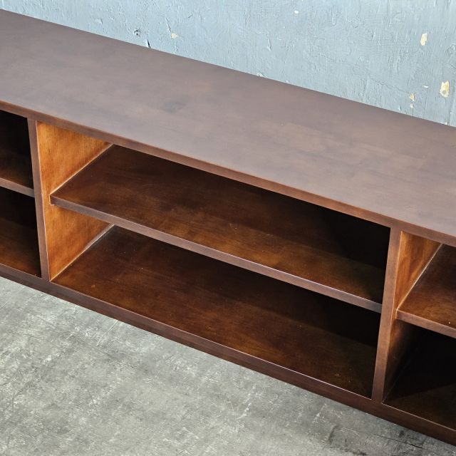 Kệ tủ TV 150x30x40cm gỗ cao su KTV68129