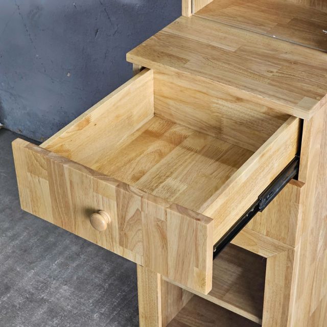 Tủ lưu trữ nước hoa TINY 40X40X170cm gỗ cao su TBTL003
