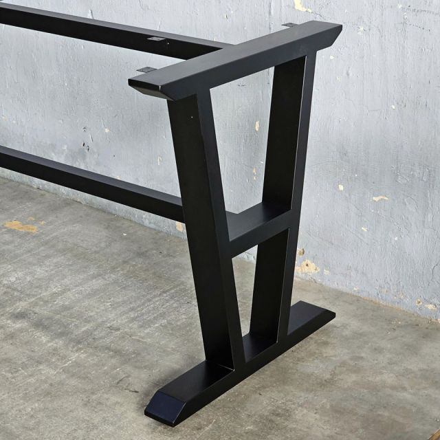 Chân sắt cố định 160x60cm sơn tĩnh điện CHB68101