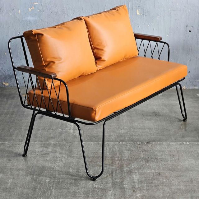 Ghế sofa băng 2 chỗ ngồi nệm simili khung sắt SFB68062