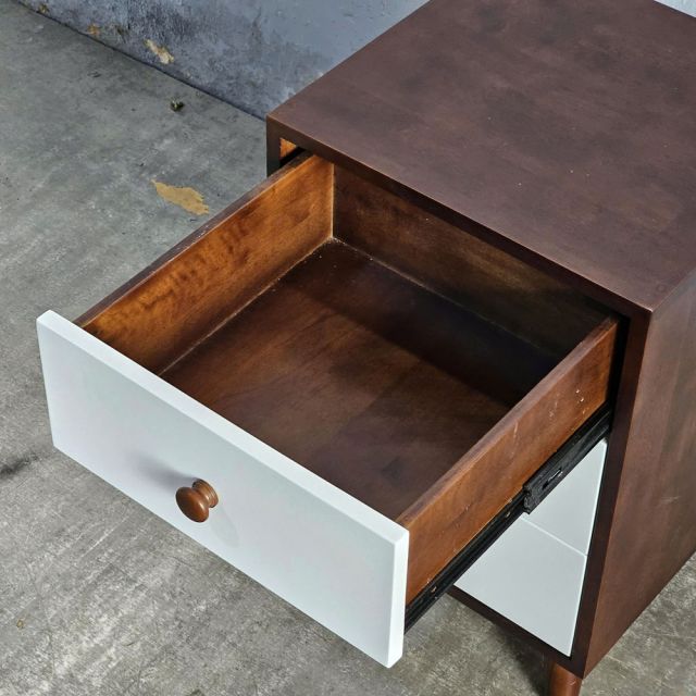 Tủ đầu giường 42x40x62cm gỗ cao su TDG68071