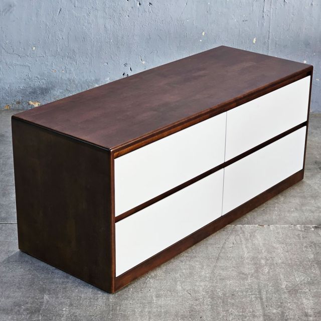 Tủ đồ có ngăn giấu tiền 120x45x50cm gỗ cao su TCN68089