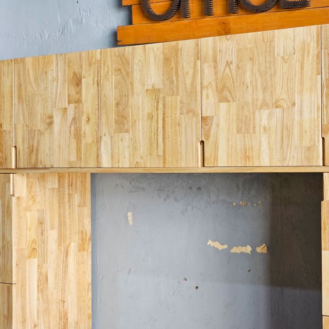 Tủ locker văn phòng 220x45x223cm gỗ cao su THSL012