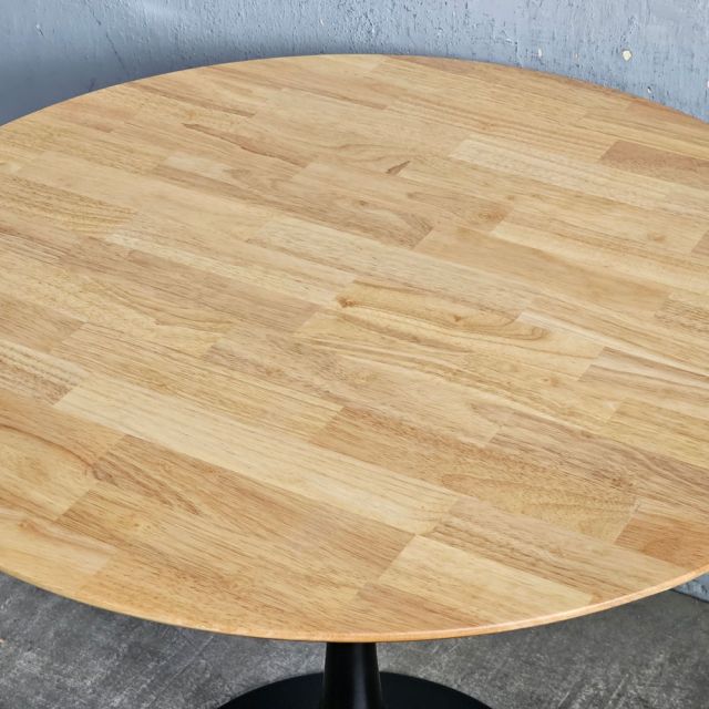 Bàn ăn tròn 100x100cm gỗ cao su chân Tulip BA68307