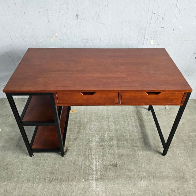 Bàn làm việc chân kệ có ngăn kéo 120x60cm gỗ cao su BD68117