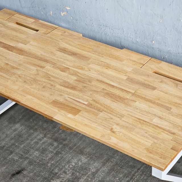 Bàn có hộp điện 160x70cm gỗ cao su XConcept ZD037