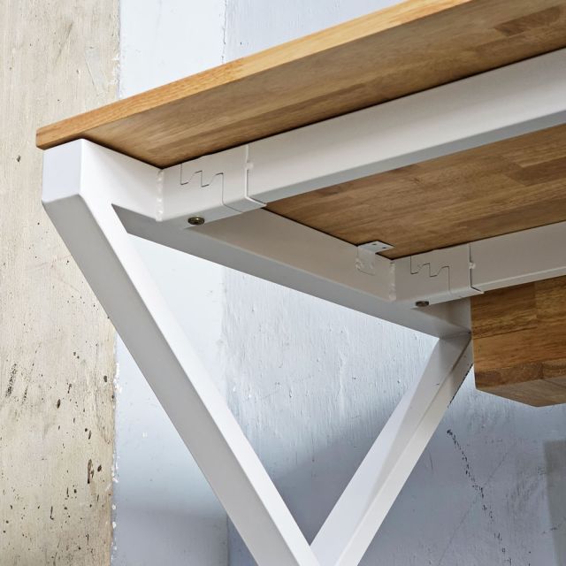 Bàn có hộp điện 160x70cm gỗ cao su XConcept ZD037