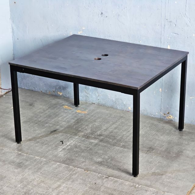 Bàn cụm 2 chỗ ngồi 120x100cm gỗ cao su hệ UConcept HBUC070