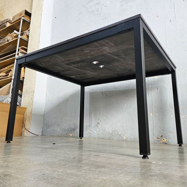 Bàn cụm 2 chỗ ngồi 120x100cm gỗ cao su hệ UConcept HBUC070